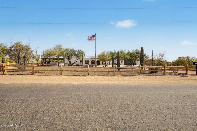 6835 E DALE Lane, Scottsdale, AZ 85266