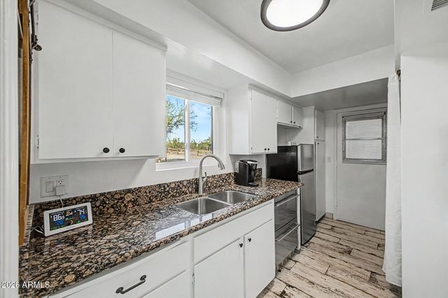 6835 E DALE Lane, Scottsdale, AZ 85266