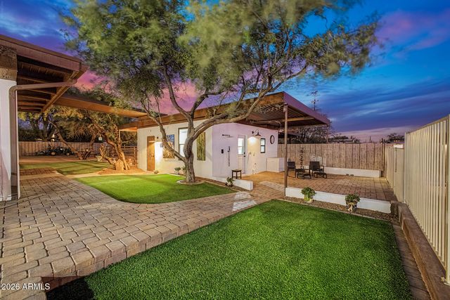 6835 E DALE Lane, Scottsdale, AZ 85266