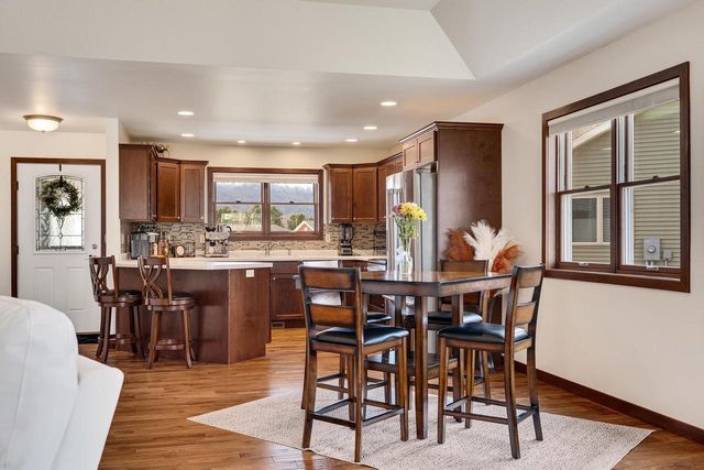 709 Wildwood COURT, La Crescent, MN 55947