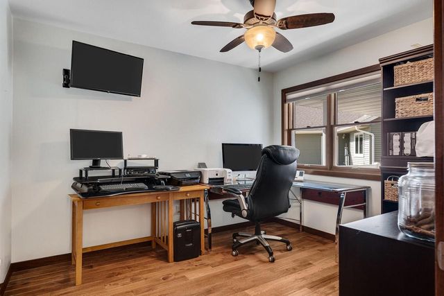 709 Wildwood COURT, La Crescent, MN 55947