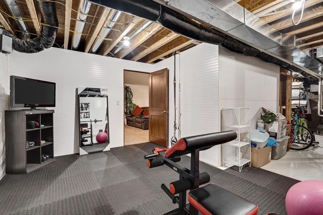 709 Wildwood COURT, La Crescent, MN 55947