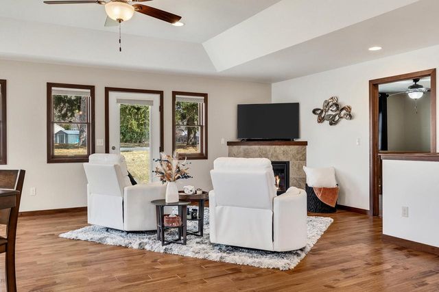 709 Wildwood COURT, La Crescent, MN 55947