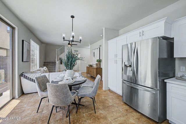 2061 N 29TH Place, Mesa, AZ 85213