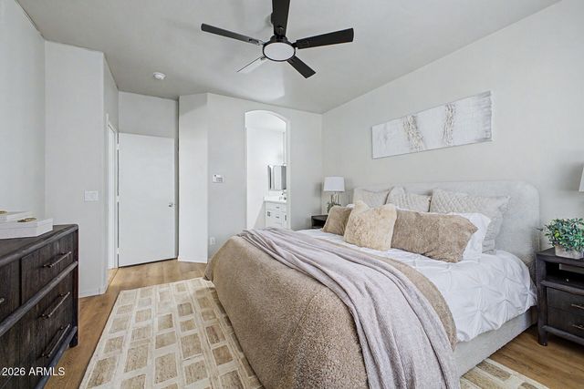 2061 N 29TH Place, Mesa, AZ 85213