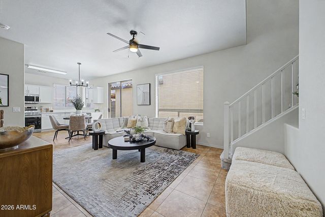 2061 N 29TH Place, Mesa, AZ 85213