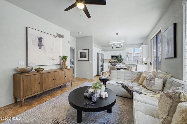 2061 N 29TH Place, Mesa, AZ 85213