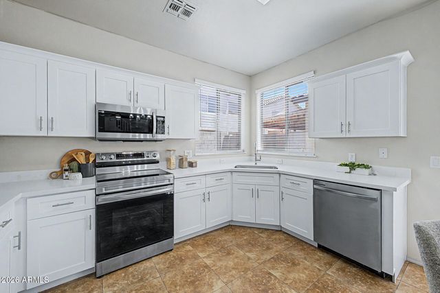 2061 N 29TH Place, Mesa, AZ 85213