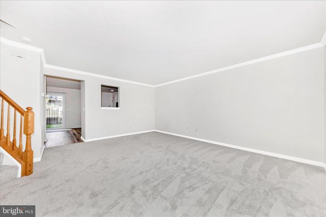 18 ZAHARIAS DR, Martinsburg, WV 25405