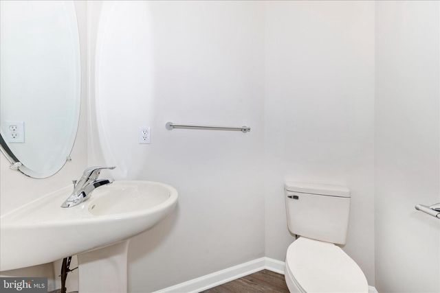 18 ZAHARIAS DR, Martinsburg, WV 25405