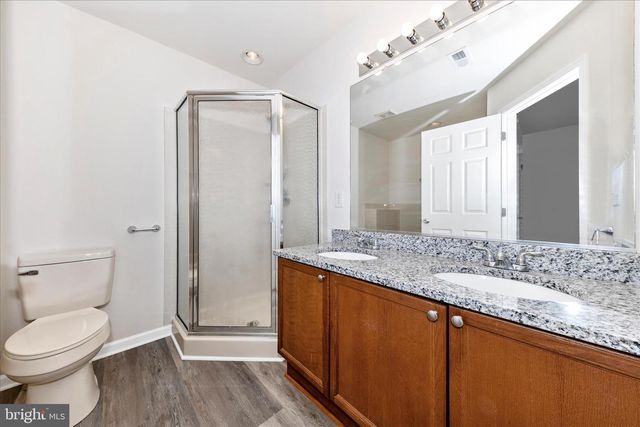 18 ZAHARIAS DR, Martinsburg, WV 25405