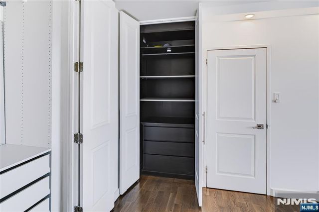 2 Horizon Road 812, Fort Lee, NJ 07024