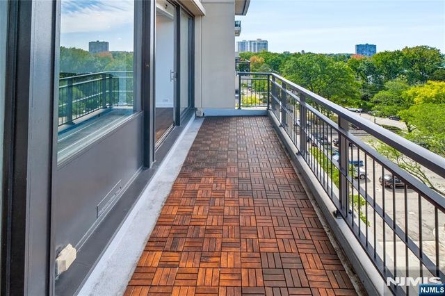 2 Horizon Road 812, Fort Lee, NJ 07024