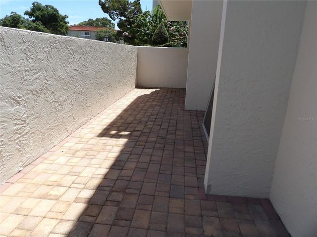 2623 SEVILLE BOULEVARD 111, Clearwater, FL 33764