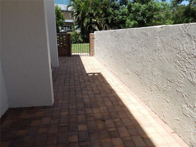 2623 SEVILLE BOULEVARD 111, Clearwater, FL 33764
