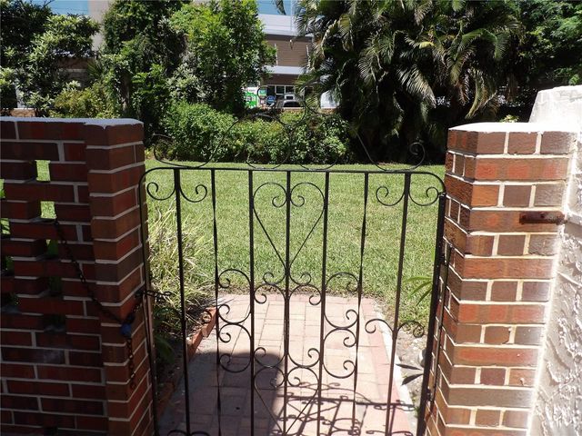 2623 SEVILLE BOULEVARD 111, Clearwater, FL 33764