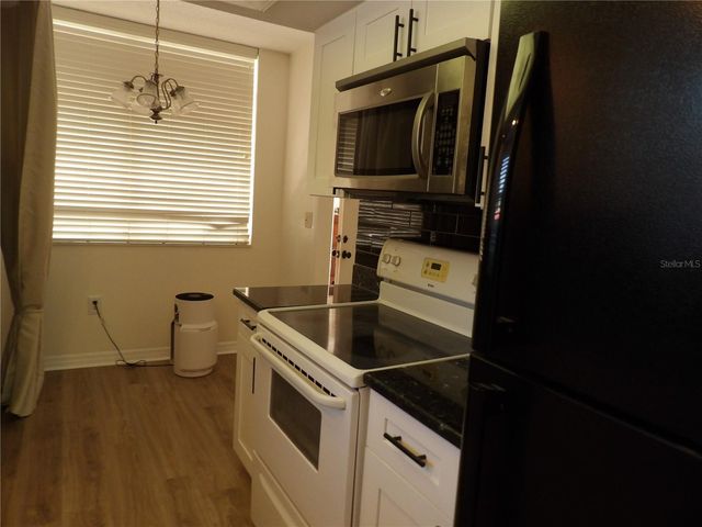 2623 SEVILLE BOULEVARD 111, Clearwater, FL 33764