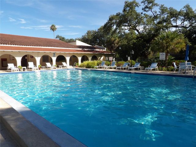 2623 SEVILLE BOULEVARD 111, Clearwater, FL 33764