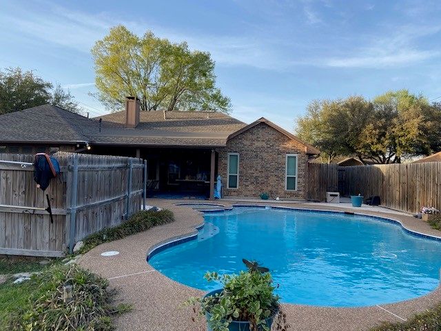 2013 Hazelwood Drive, Grand Prairie, TX 75050