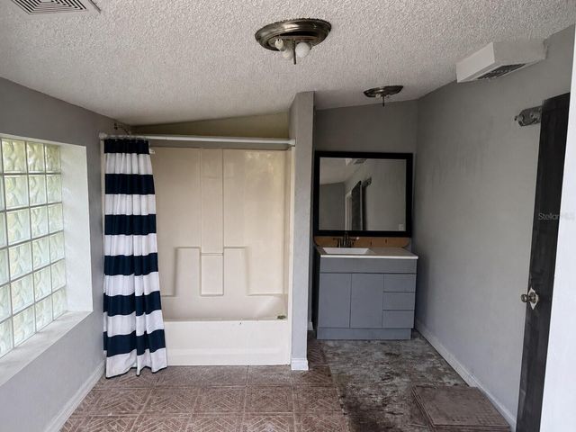 21098 GEPHART AVENUE, Port Charlotte, FL 33952