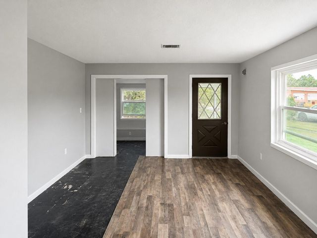 21098 GEPHART AVENUE, Port Charlotte, FL 33952