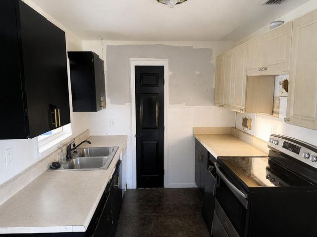 21098 GEPHART AVENUE, Port Charlotte, FL 33952