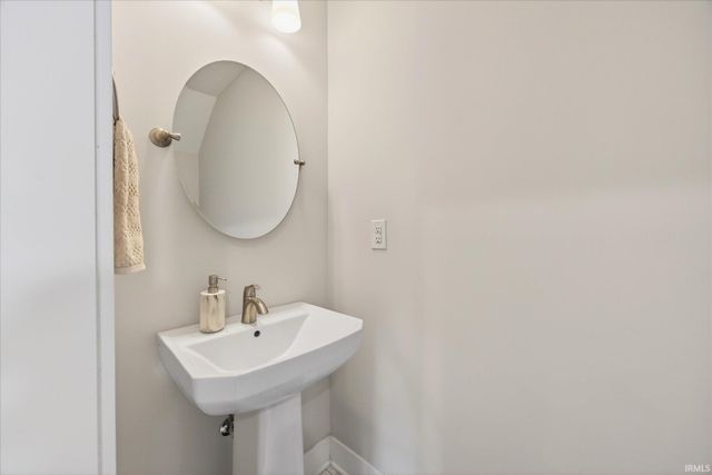 4285 N Hull Drive, Bloomington, IN 47404