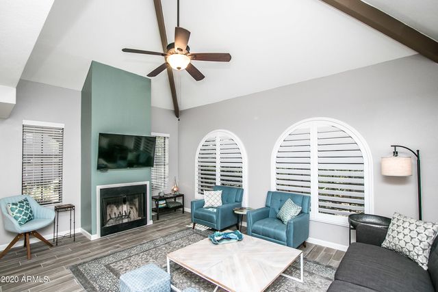 1211 N MILLER Road 110, Scottsdale, AZ 85257