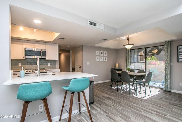 1211 N MILLER Road 110, Scottsdale, AZ 85257