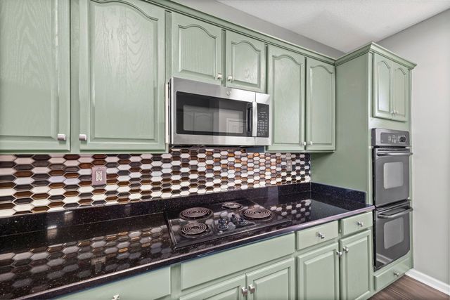 7524 BRONZE DR, Memphis, TN 38125