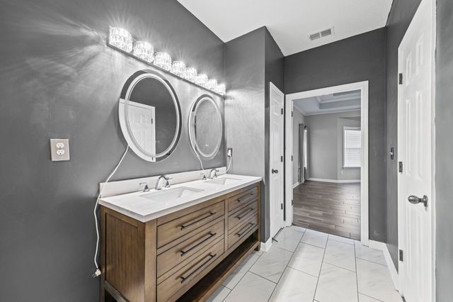 7524 BRONZE DR, Memphis, TN 38125