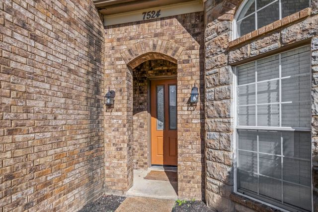 7524 BRONZE DR, Memphis, TN 38125