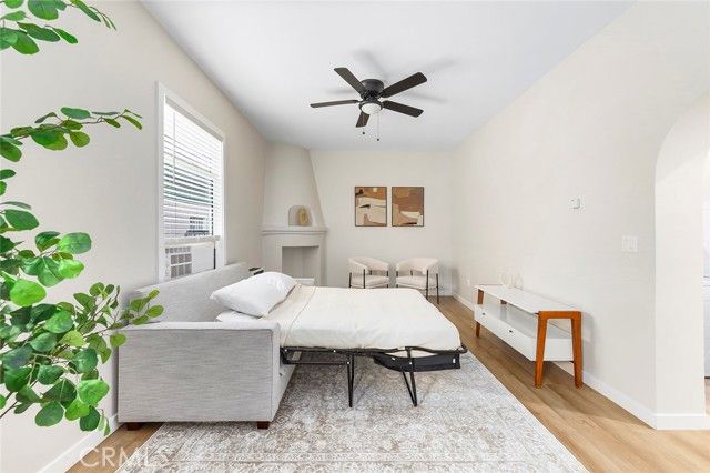 1827 E 4th Street 7, Long Beach, CA 90802