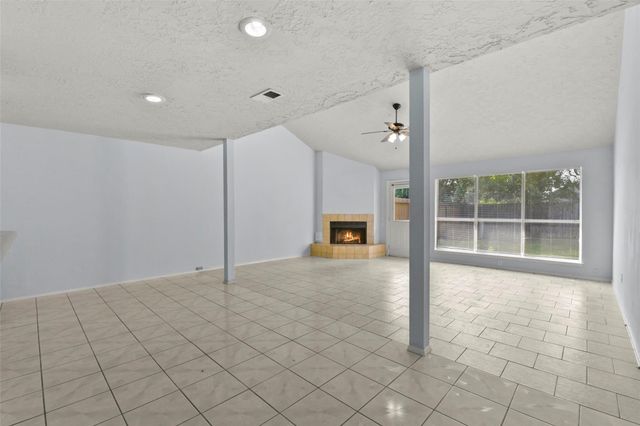 2427 Autumn Springs Lane, Spring, TX 77373