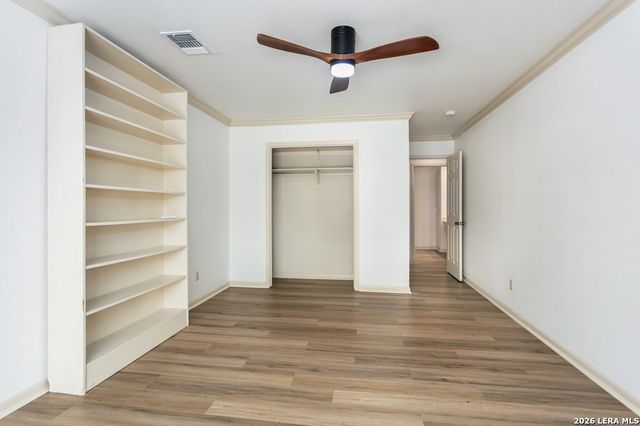 2611 Eisenhauer Rd Apt 1103, San Antonio, TX 78209