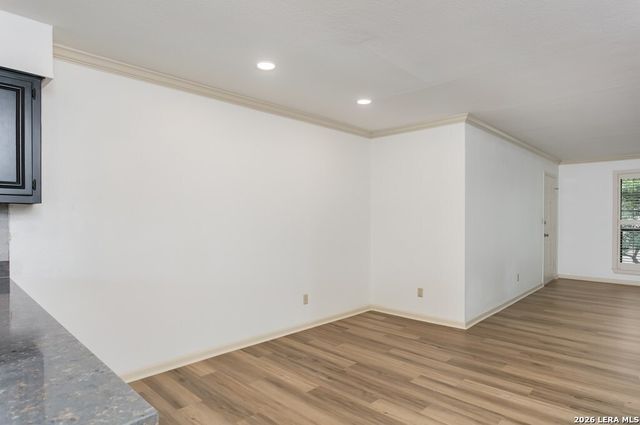 2611 Eisenhauer Rd Apt 1103, San Antonio, TX 78209