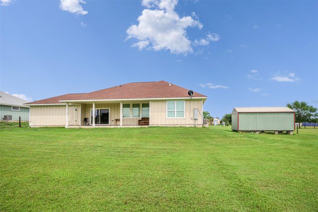 319 O'malley Road, Brenham, TX 77833