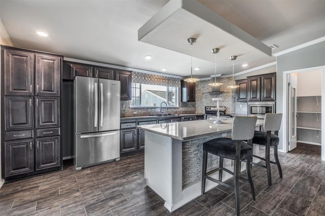 319 O'malley Road, Brenham, TX 77833