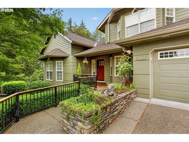 14567 Sw WOODHUE St, Tigard, OR 97224