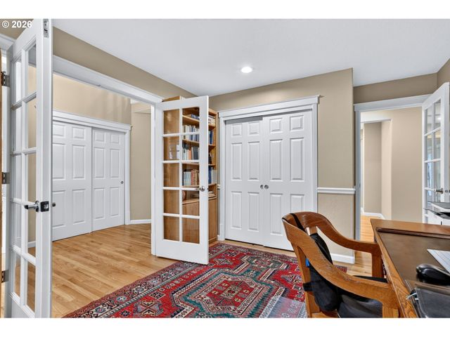 14567 Sw WOODHUE St, Tigard, OR 97224