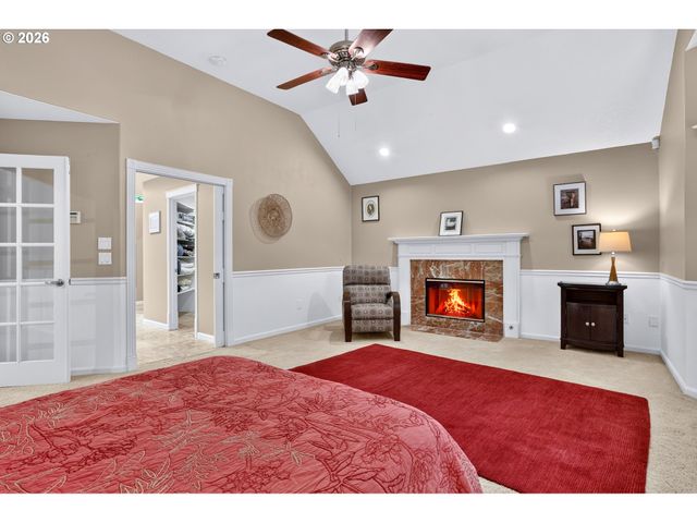 14567 Sw WOODHUE St, Tigard, OR 97224