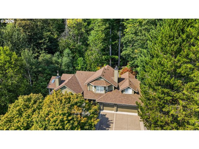 14567 Sw WOODHUE St, Tigard, OR 97224