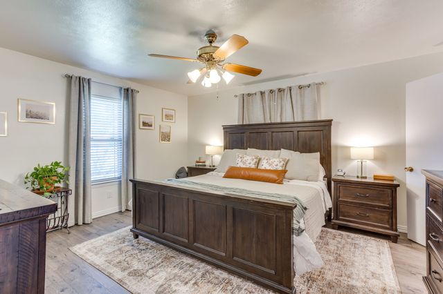 3825 Twilight Drive S, Benbrook, TX 76116