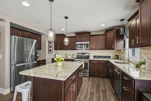 7789 Morse Lake Avenue SE, Alto, MI 49302