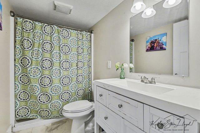 7789 Morse Lake Avenue SE, Alto, MI 49302