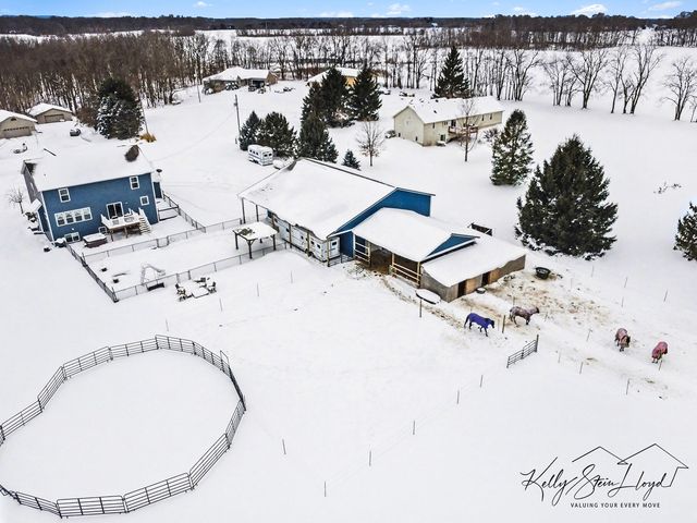 7789 Morse Lake Avenue SE, Alto, MI 49302