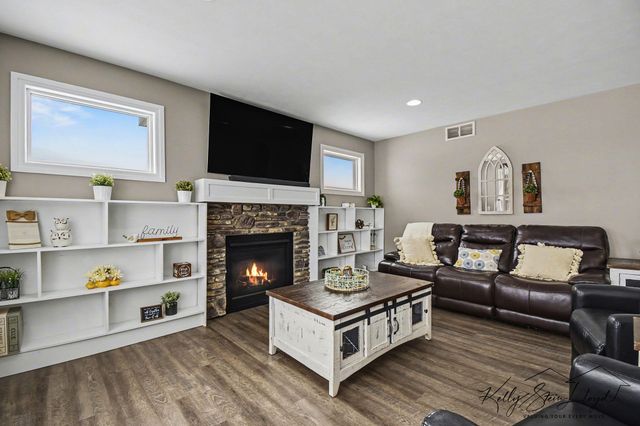 7789 Morse Lake Avenue SE, Alto, MI 49302