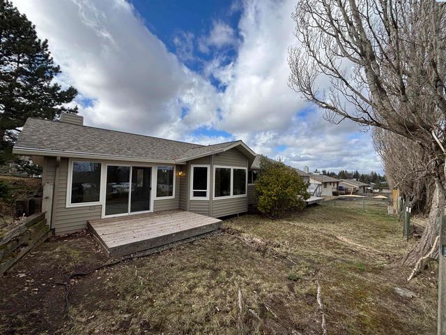 1340 SW Wadleigh, Pullman, WA 99163
