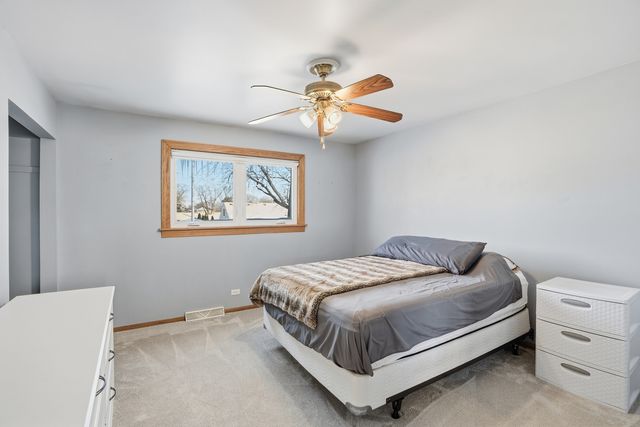 10936 Mcvicker Avenue, Chicago Ridge, IL 60415