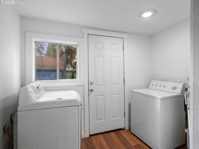 325 Nw 2ND Ave, Kelso, WA 98626